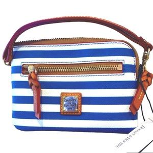 NWT Dooney & Bourke Mariner Striped Wristlet Wallet